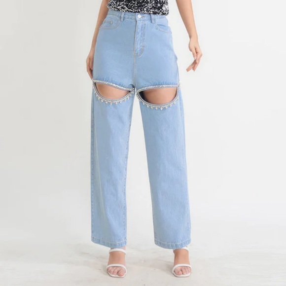 HIGH WAISTED JEANS WITH CUT OUT BEJEWLED BLUE - Picture 2 of 3